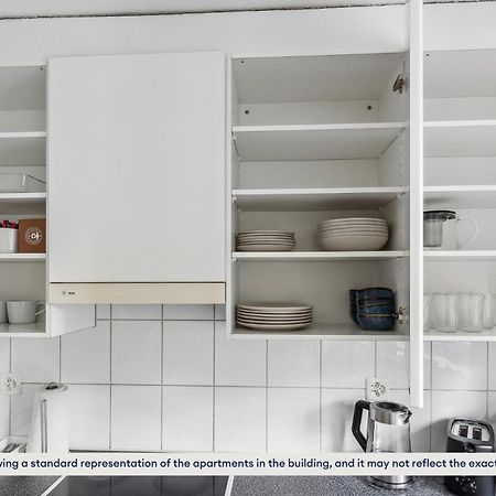 Urban Living Redefined: Apartment In Oerlikon ซูริก ภายนอก รูปภาพ